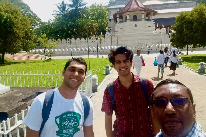 Temple of the tooth relic